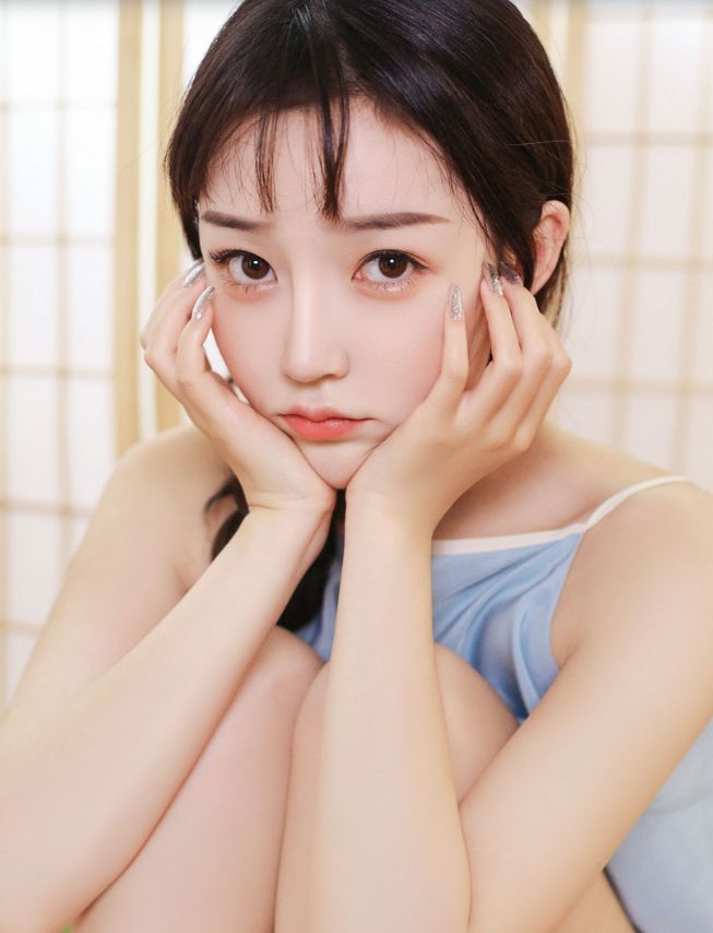 武汉某大学生辍学学生妹 B嫩水多